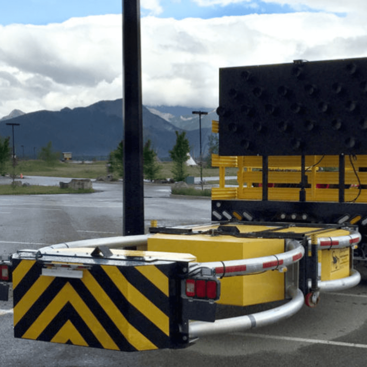 Truck Mounted Attenuator